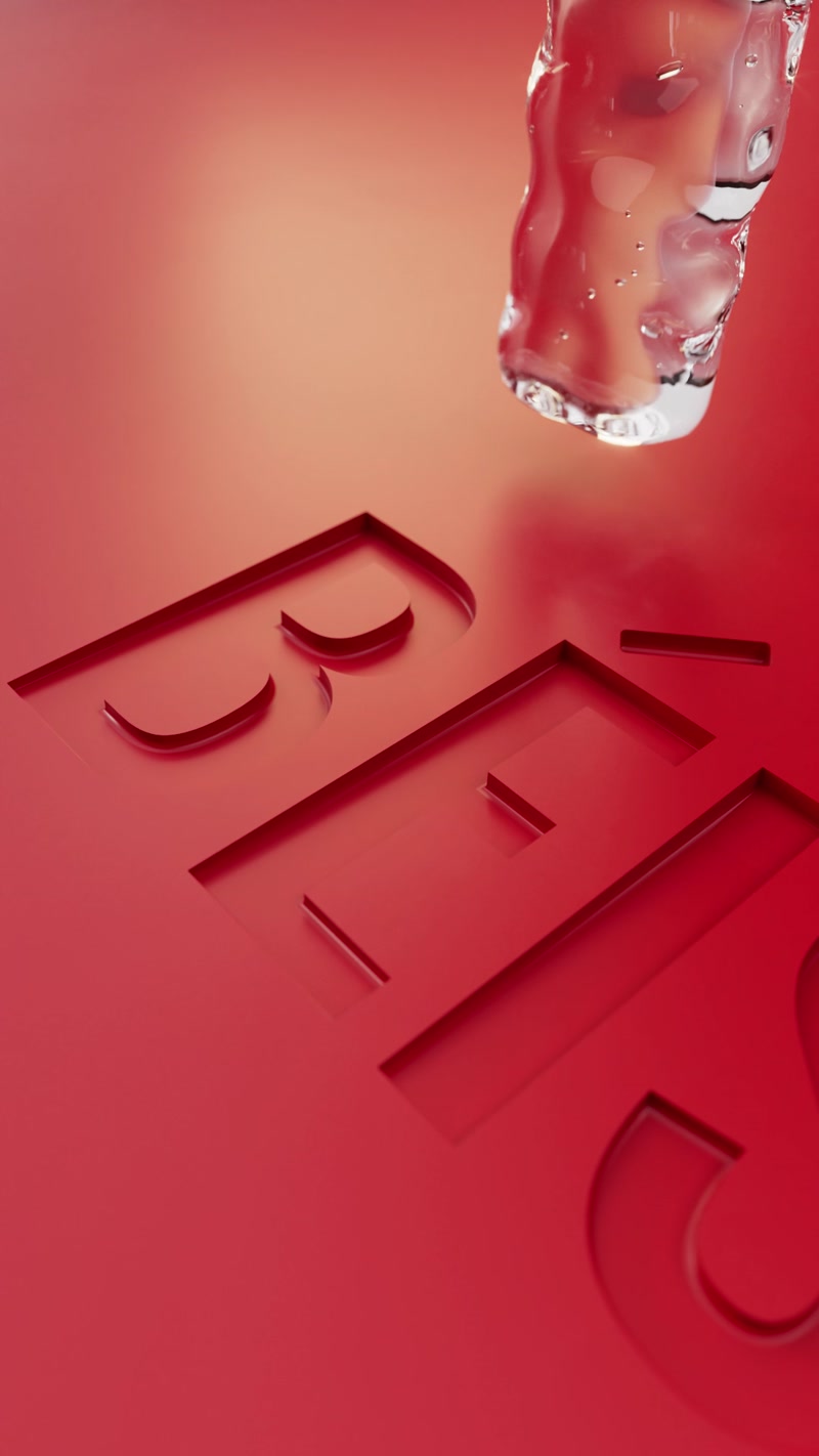 Gloss liquide coulant sur le logo Béis
